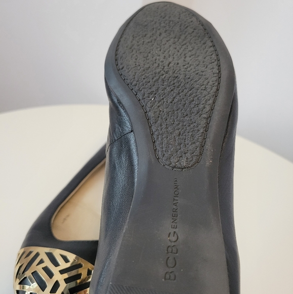 BCBG - Flat leather shoes (black) - Picture 4 of 4